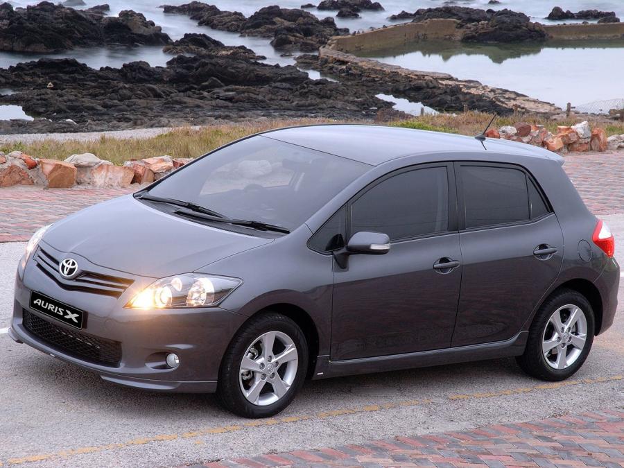  Toyota Auris Sport X 2010 года  (ZA) (фото 18 из 20)